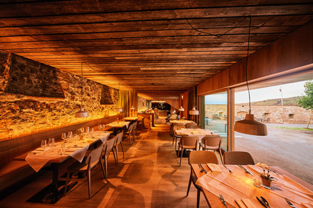 Café Restaurant Grenadier Café Restaurant Grenadier © Paul Szimak