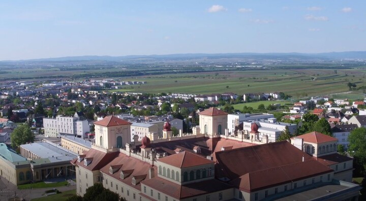 Bild Drohnenvideo Schlossquartier Eisenstadt Bild Drohnenvideo Schlossquartier Eisenstadt